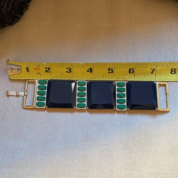 Gold bracelet with navy & green stones - Picture 6 of 8